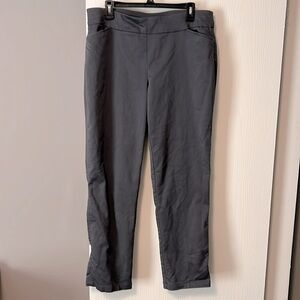 Ladies Croft & Barrow Size 14 Gray Pants.